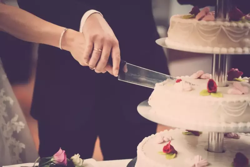 Una mujer se da cuenta de que su novio y su hermana desaparecen después del trabajo y un día los sigue – Historia del día