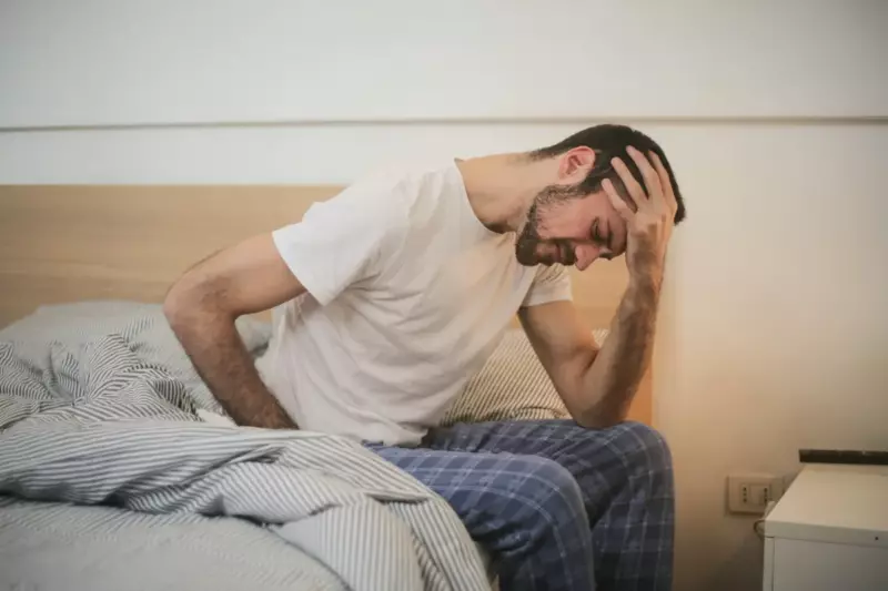 Un hombre se burla de su esposa por subir de peso tras dar a luz y encuentra su diario tras ser hospitalizada — Historia del díaI’