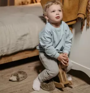 Por cada cumpleaños, un niño enviaba un mensaje en una botella a su padre y un día, finalmente recibió una respuesta — Historia del día