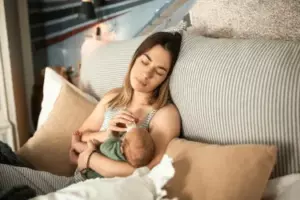 Perdí mi trabajo después de ser madre porque "necesitan a alguien que no se distraiga"
