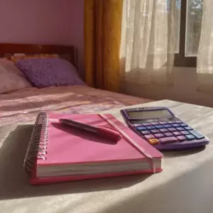 Mi hija empezó a dibujar «Dos mamás»: la verdad me destrozó.
