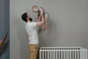 Mi esposa y su familia dijeron que el Día del Padre es solo para papás "experimentados" y no tan importante como el Día de la Madre. Les demostré que estaban equivocados.