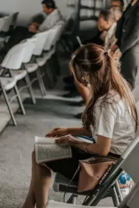 Lo sacrifiqué todo para pagar la universidad de mi hija, hasta que una llamada lo cambió todo — Historia del día