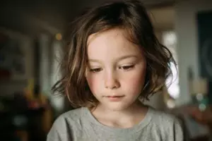 Mi ex dijo que quería reconectarse con nuestra hija, si tan solo conociera sus verdaderos motivos