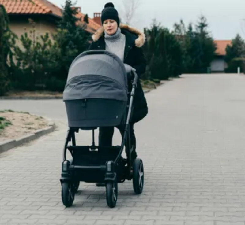 Przypadkowo przyłapałam mojego męża w klinice z jego ciężarną byłą - szepnął jej coś, co sprawiło, że zamarłam