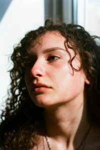Hoy compartimos la desgarradora historia de Lauren sobre enfrentarse a un difícil dilema mora